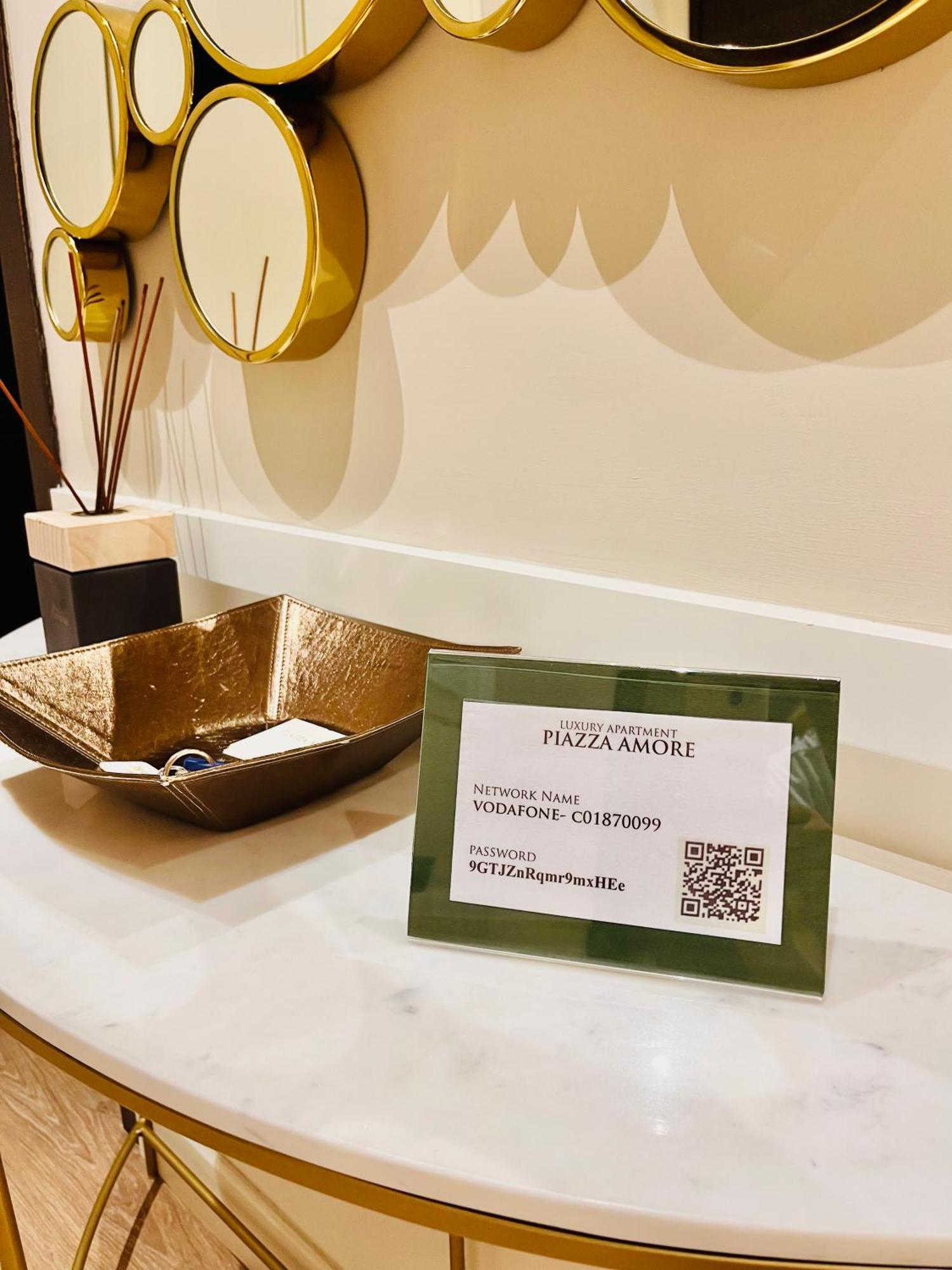 Piazza Amore Napoli Luxury Apartment Nel Cuore Di Napoli Exterior photo