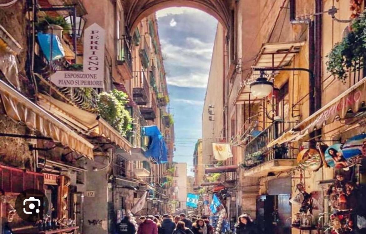 Piazza Amore Napoli Luxury Apartment Nel Cuore Di Napoli Exterior photo